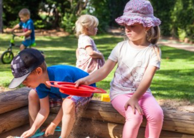 Maxíkova jazyková školka a jesle Holešovice